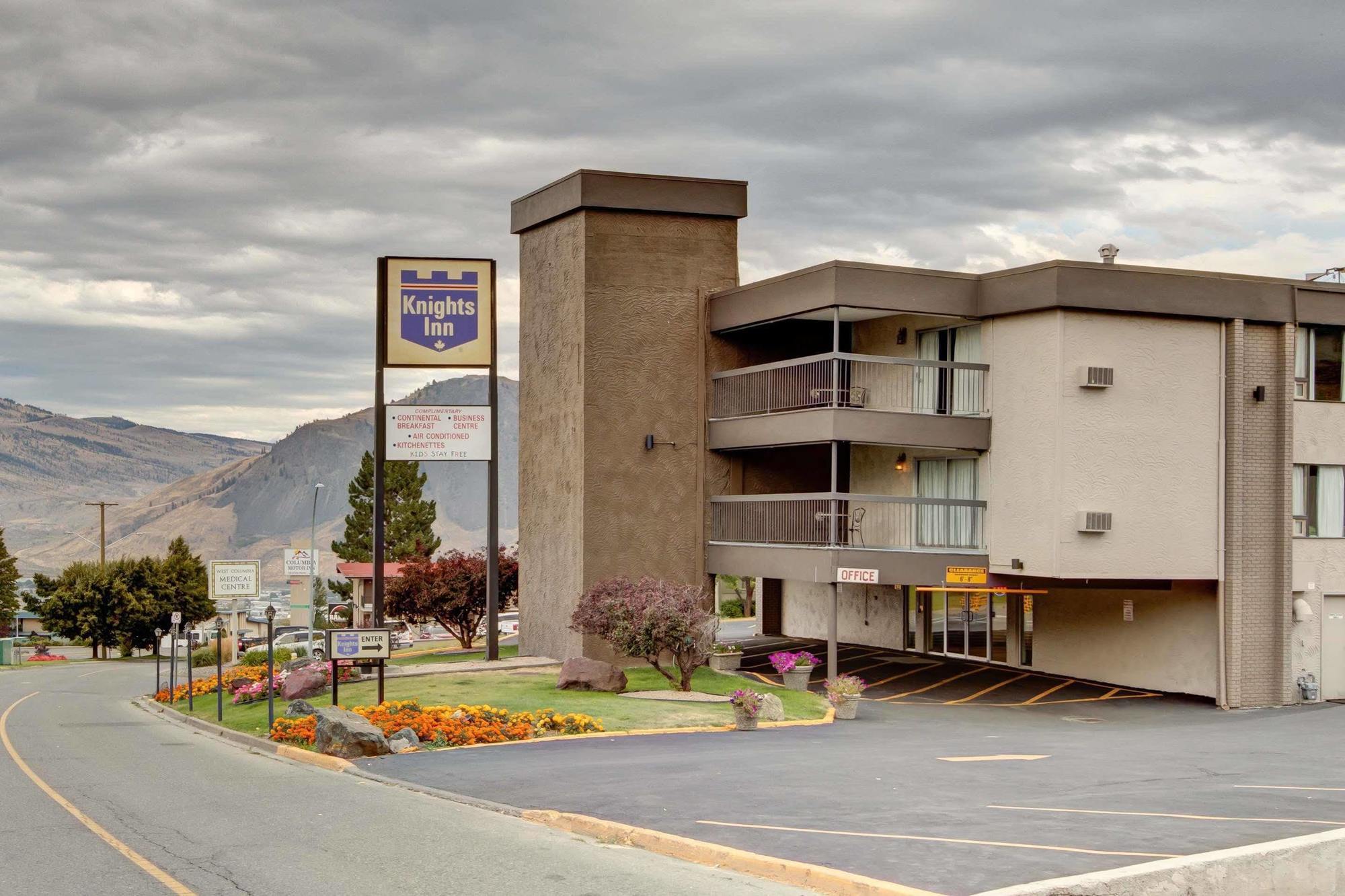 Knights Inn Kamloops Kültér fotó